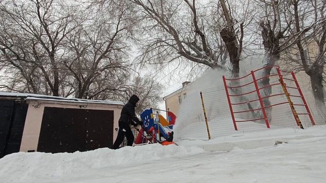 Лучший Аккумуляторный Снегоуборщик DAEWOO DAST 5542Li на LXT MAKI смотреть онлайн