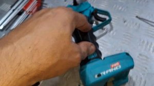 Аккумуляторный секатор Grand не включается - бюджетный р