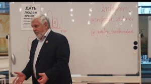 Самый загадочный продукт в природе - маточное молочко