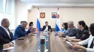 НУЖЕН ЖЁСТКИЙ КОНТРОЛЬ