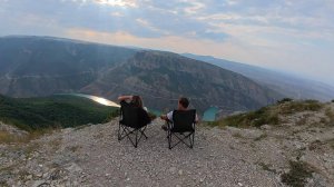 Дагестан, который вы не видели: море, горы и три собаки