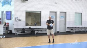 Волейбол Техника Развитие видения при приеме подачи.