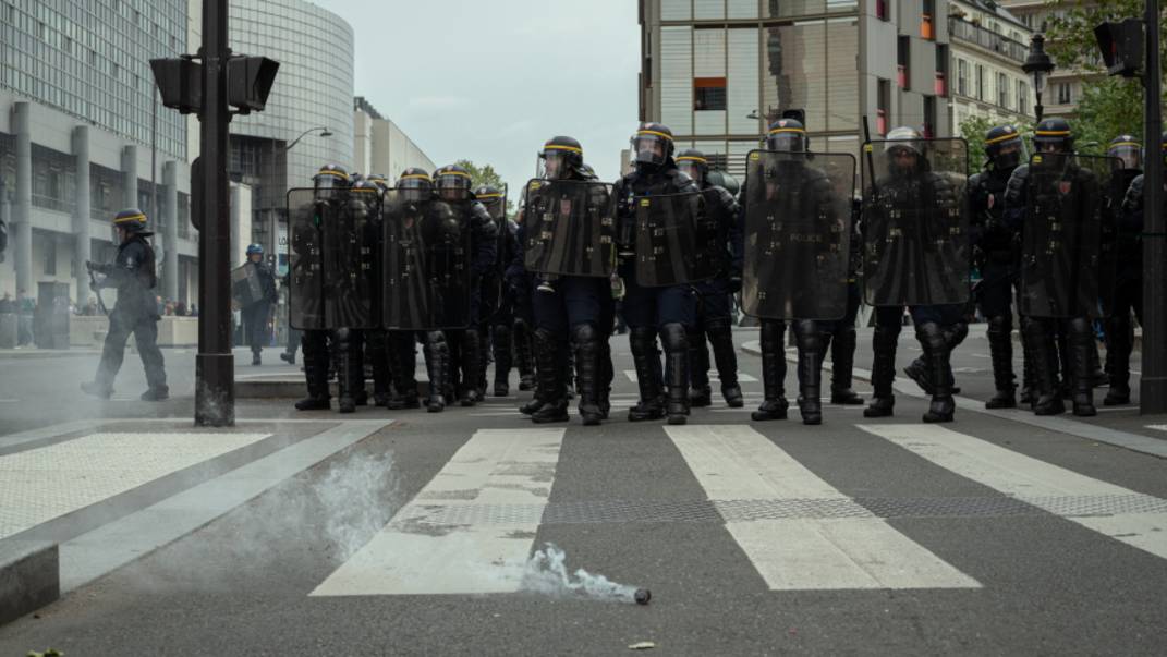 Торжество демократии: протесты во Франции набирают обороты