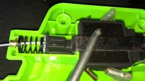 Культиватор аккумуляторный Greenworks Cultivator G-MAX 40V. Ремонт кнопки включения.