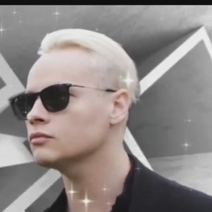 Всем добрый вечер... Рядом с любимыми и родными...