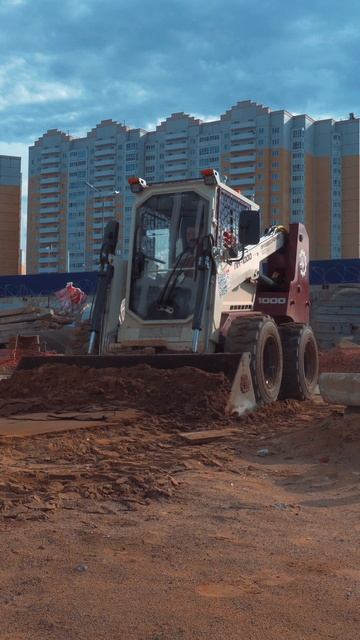 📍Надёжный и простой в обслуживании. Компактный и манёвренный. Функциональный и универсальный. смотреть онлайн