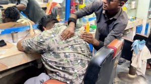 Потрясающий Массаж Головы Для Снятия Стресса От Pallav Barber