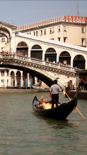 «Этот город воды, колоннад и мостов...» - ПЕСНЯ созданная ИИ-ProducerНиколай Гумилёв