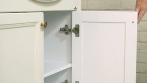 ЭЛЛИНА - 80 в цвете слоновая кость - комплект мебели для ванной комнаты, бренд ValenHouse