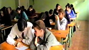 Урок обществознания у 11 "А" класса школы № 18. Тобольск.  04.05.1999.