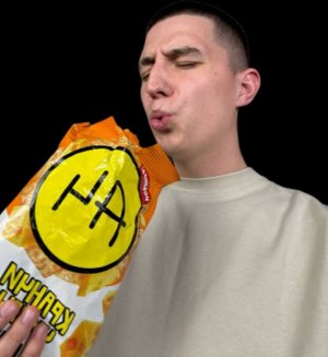 собираюсь на гулянку делаю себе макияж