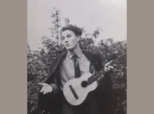 02."Одинокая гармонь" из фильма "Дело Румянцева" 1956 г.  слова М.Исаковского,музыка Б.Мокроусова