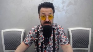 В Украине на ТВ обзывают Трампа. Шаман влюбил в себя Китай. Польша на параде облила РФ делегацию.
