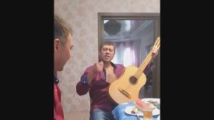 кто не слышал эту песню -живой звук Э.Борисов-Я далеко