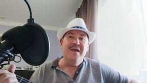 Пенсионер и друг мой Саня