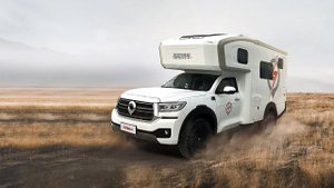 Автодом на 22 стоячих китайских меcта и 4 сидячих. Очень маленький. Не дорогой. Обычные права Poer A