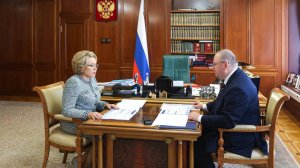 Встреча Председателя СФ Валентины Матвиенко с губернатором Пензенской области Олегом Мельниченко