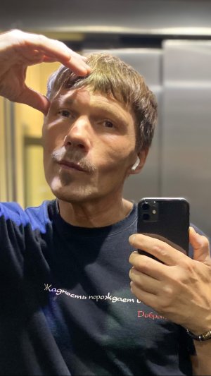 Уличный музыкант в Москве. ЛЮБИМАЯ МОЯ. В. Быков Ispanyol.