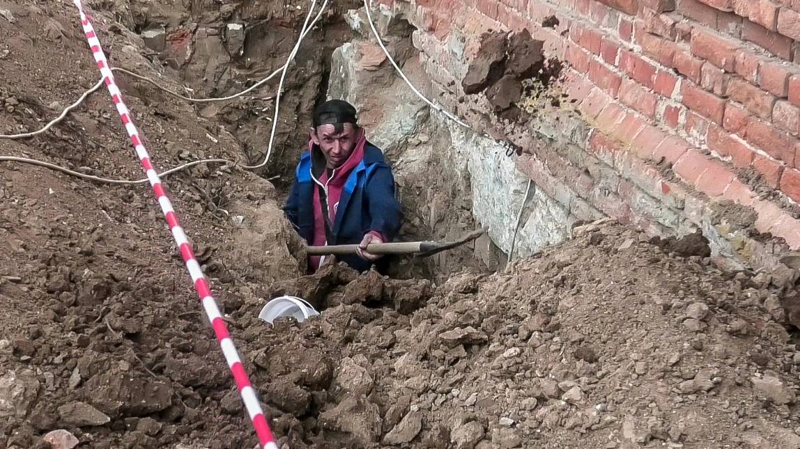 В Картинной галерее начался ремонт смотреть онлайн