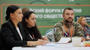 Сургутянка презентует проект школьного музея бойцов СВО на форуме «Добрино»