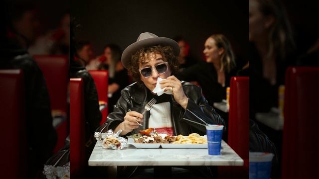 Magnus Uggla - Bästa kebaben i hela stan