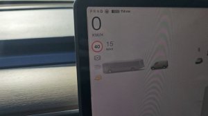 Tesla model Y с прицепом.