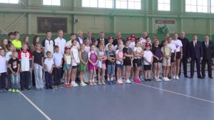 Шамиль Тарпищев в Брянске вручил награды юным теннисистам