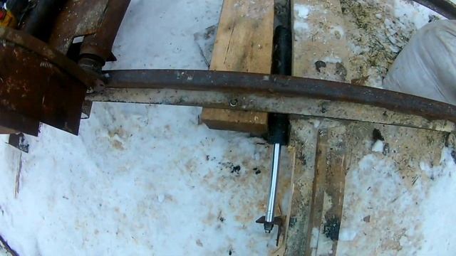 Собираю пилораму с ужд рельс. Съездил за валежником смотреть онлайн