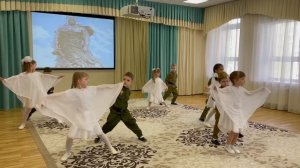 Танец "Журавли" подготовительная группа