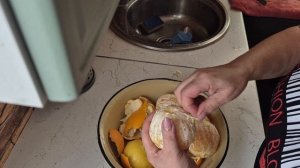 ПОКОЙ МНЕ ТОЛЬКО СНИТСЯ...СТАРАЮСЬ НА ВСЕХ...ЖАЛКО ЯБЛОКИ
