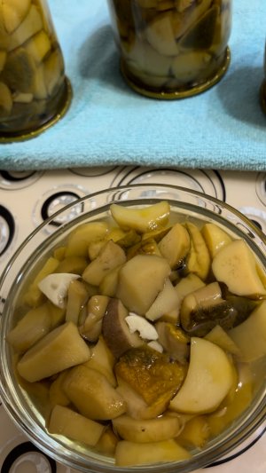Маринованные белые грибы в домашних условиях, простой рецепт