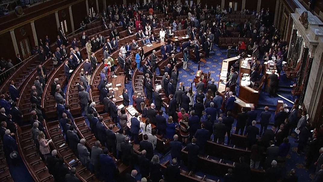 В США не смогли убрать из проекта военного бюджета расходы на Украину