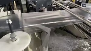 Автоматический станок для производства пакетов с вырубной ручкой ZUD-A600