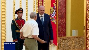 ВРИО ГУБЕРНАТОРА ВРУЧИЛ ОРЕНБУРЖЦАМ ПРАВИТЕЛЬСТВЕННЫЕ НАГРАДЫ