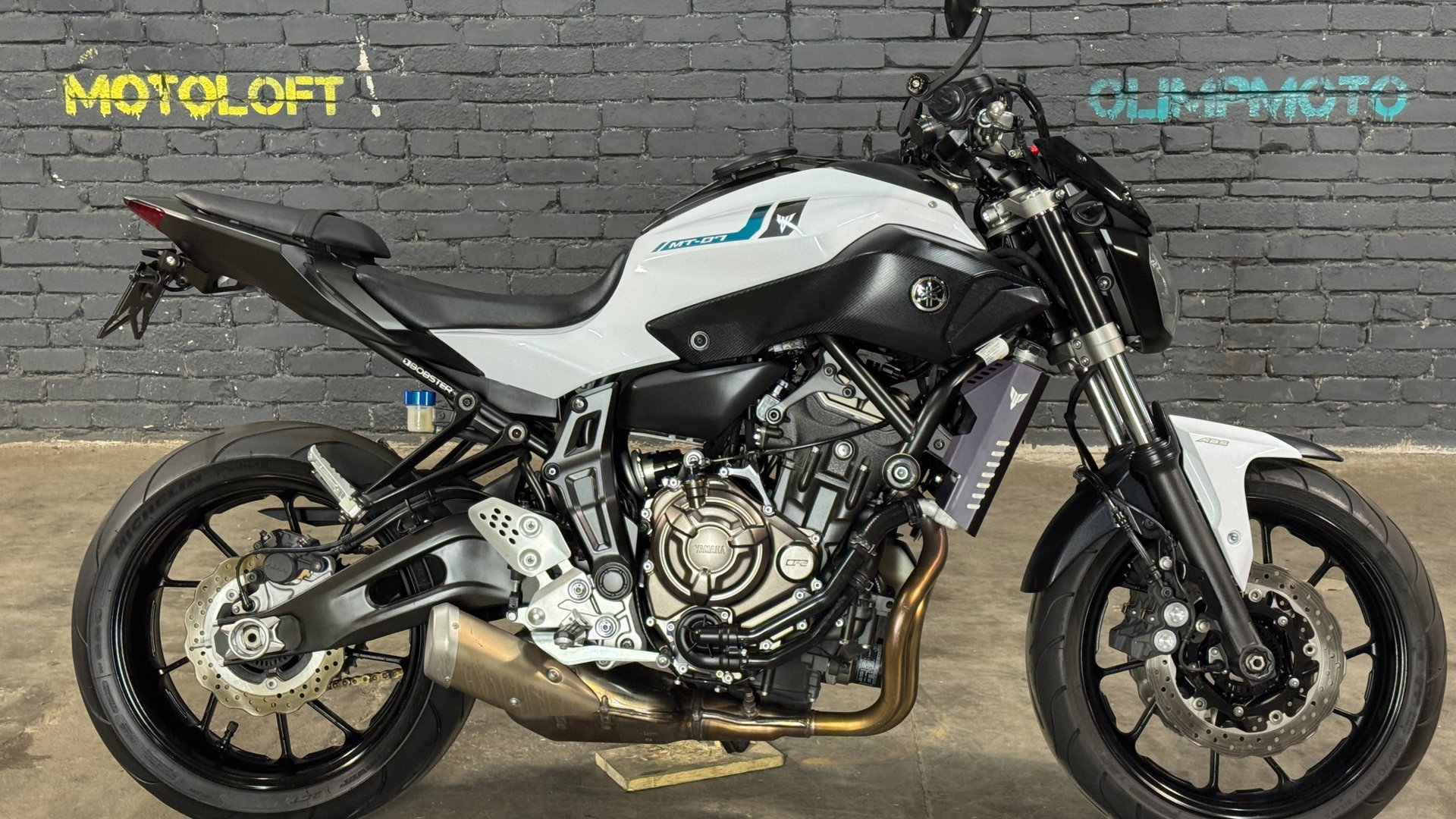 IMG_9085 смотреть онлайн