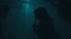 Музыкальный клип "Холодный бассейн молчит" (караоке-версия)