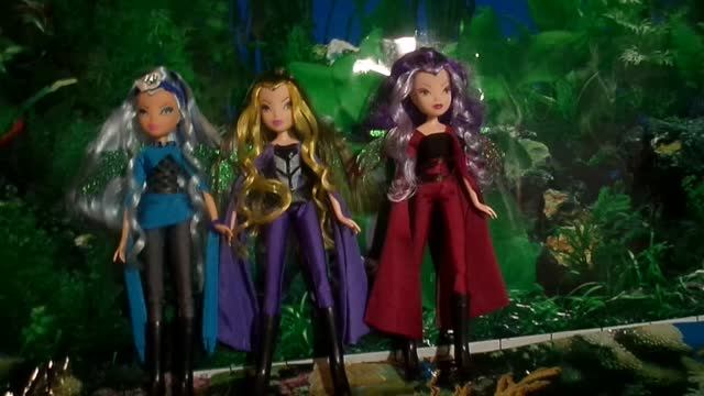 Обзор на кукол Ведьм Трикс в превращении из 6 Сезона-Winx Trix