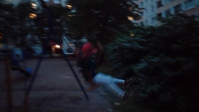 прыжки с качелей