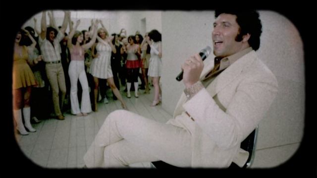 Tom Jones - What should I do? Live