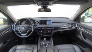 compose_video_1757575189019