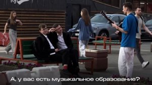 Реакция незнакомцев на то, как я мгновенно подбираю песни!