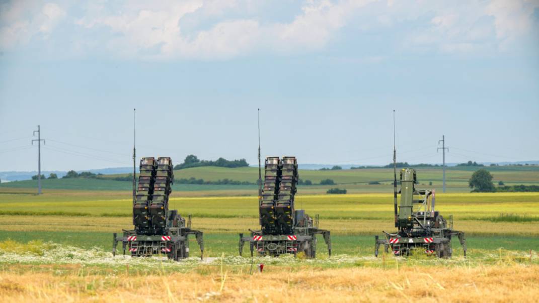 Выкатили список: Польша требует от НАТО новые системы ПВО
