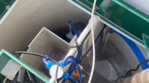 Аквалос черная вода