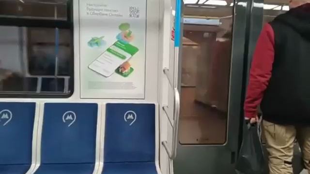 Московское метро. поездка на 81-765 от "Красносельской" до "Охотного ряда" смотреть онлайн