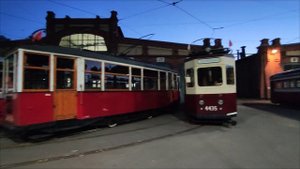 Вечерний трамвайный парк