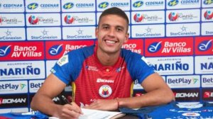 Ряды махачкалинского «Динамо» пополнил 24-летний колумбийский защитник Андрес Аларкон