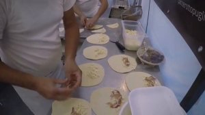 Уличная Еда в ИТАЛИИ Уличный ФАСТФУД]