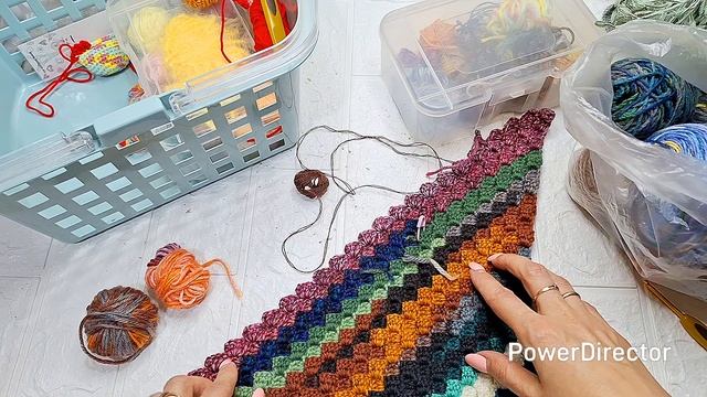 Вяжем из остатков// Брелки крючком// 10 готовых работ смотреть онлайн