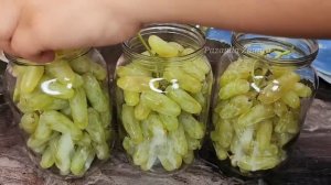 Зимой пальчики оближешь! Просто заливаю кипятком! Мало кто знает о таком секрете заготовки винограда
