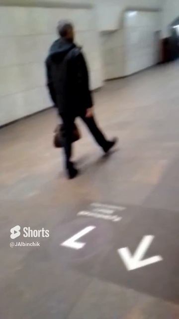 Станция метро Лубянка.mp4